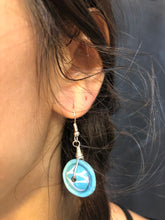 Load image into Gallery viewer, Lampwork glass bead earrings in blue and white with tin
