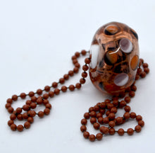 Load image into Gallery viewer, Blush hollow bead with dots, core of white with dotes glass bead on ball chain
